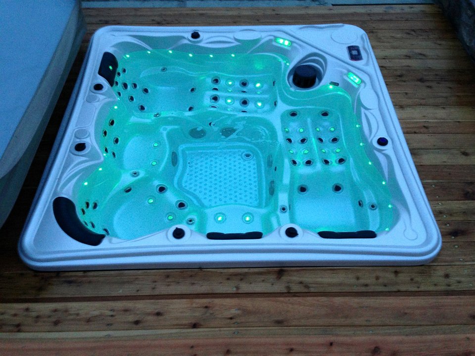 酒店与无边际泳池结合有什么效果？